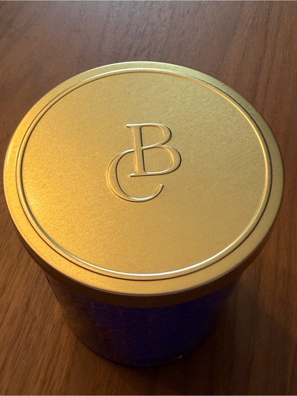 Bellevue Sapphire Cashmere Luxury Candle - Blue - Picture 3 of 3